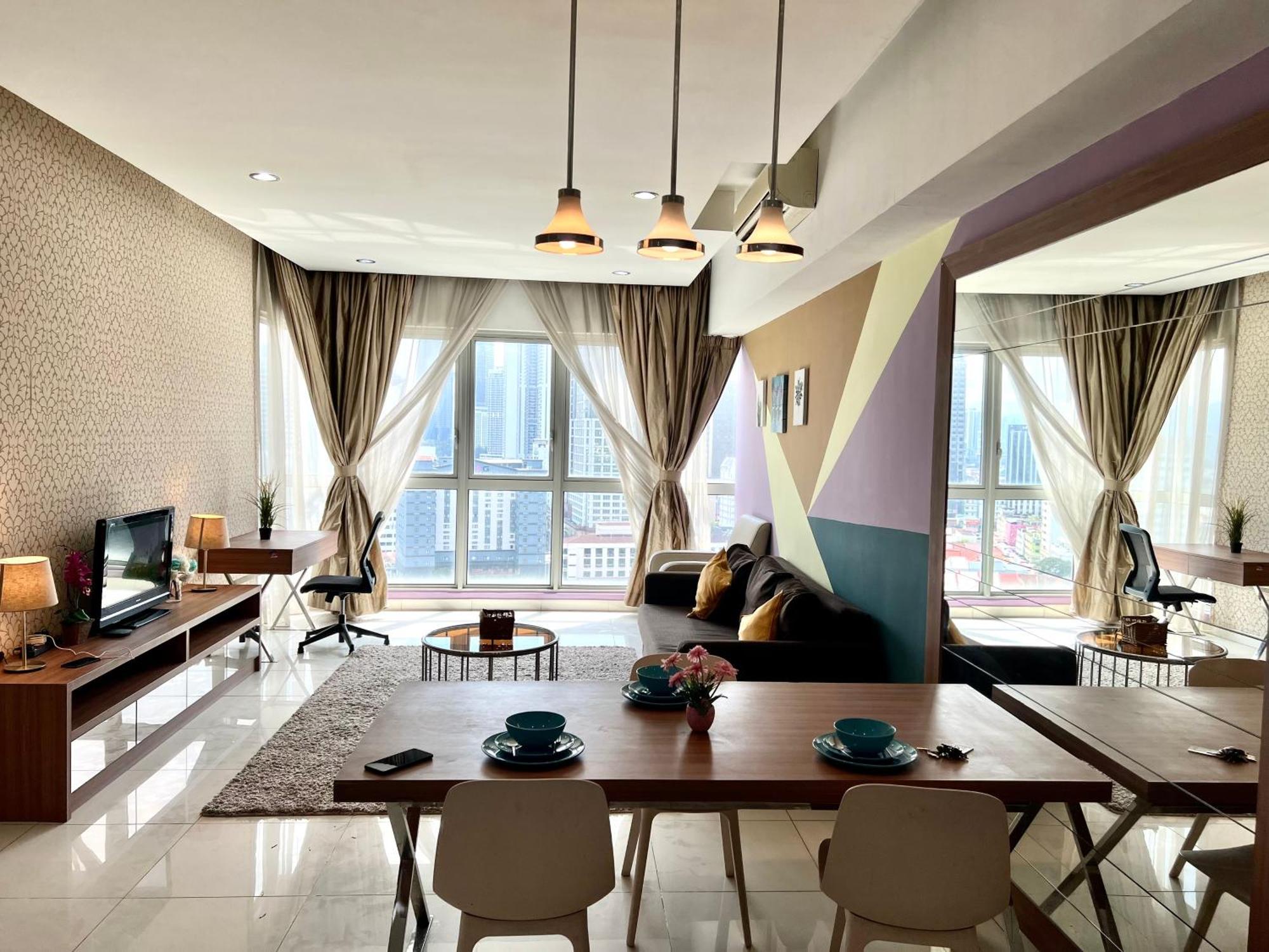 Regalia Suites 424 Kuala Lumpur Exterior photo