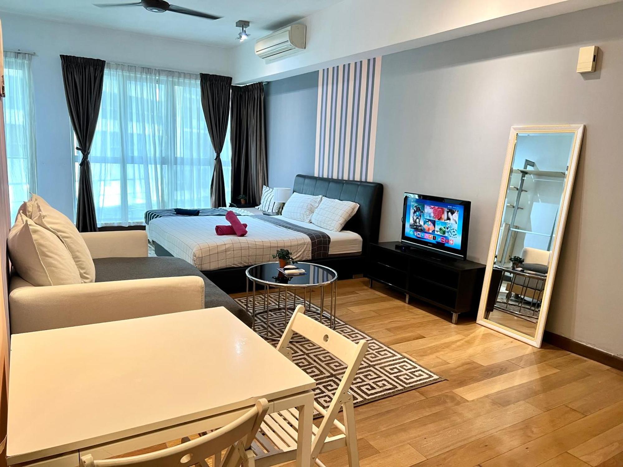 Regalia Suites 424 Kuala Lumpur Exterior photo